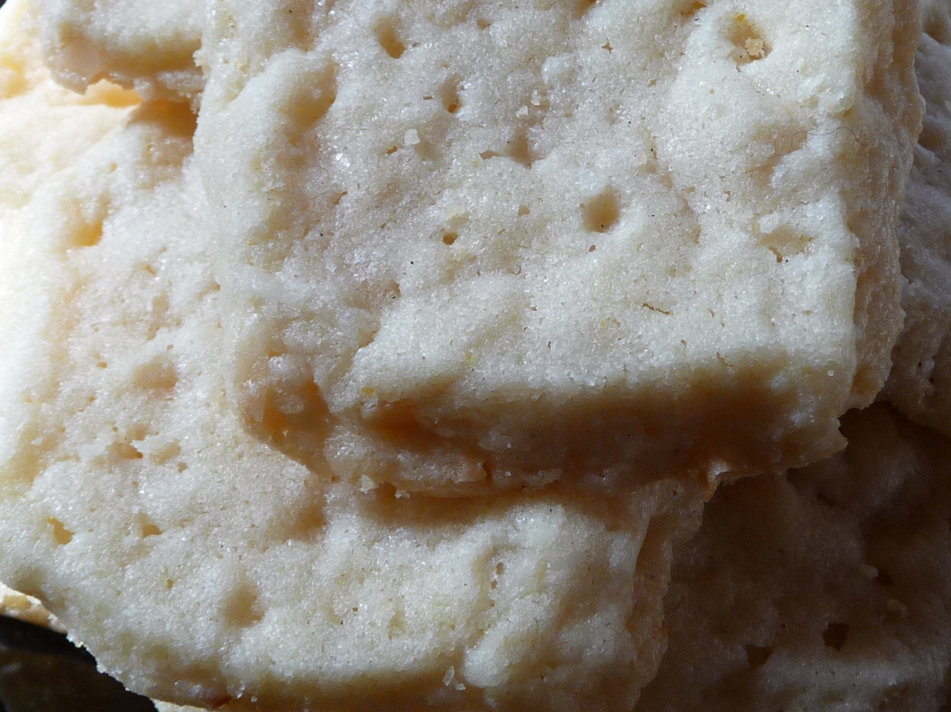 coconut-cookies-2-3